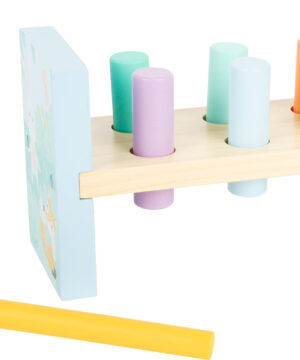 Hammering Bench Pastel