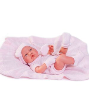 Bebence-Mia-s-pleten-toalet-i-odeialo