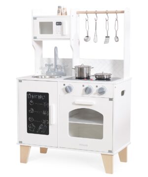Biala-detska-darvena-kuhnia-sas-svetlini-i-zvuci