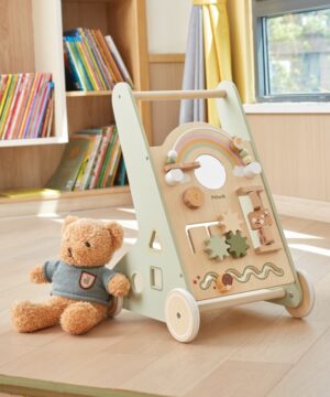 Polar B Дървен уокър с активности